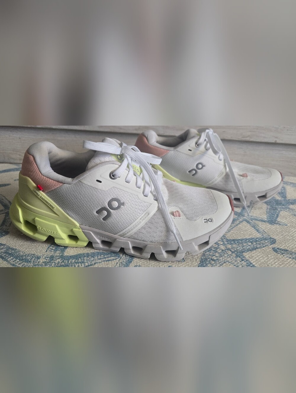 On Cloud Cloudflyer 4 Women's Running Shoes White/Hay Athletic Sneakers, US 9.5 - Picture 10 of 14